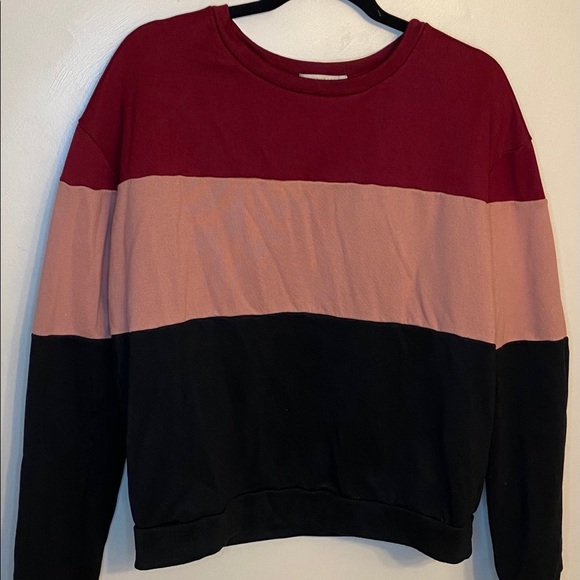 Colorblock Crewneck - Picture 2 of 4